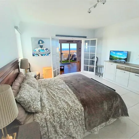 Vista Mar Ii, Sea Views, 600mbit Dsl, 280 Sqm, Whirlpool, Gaming Mm Güime