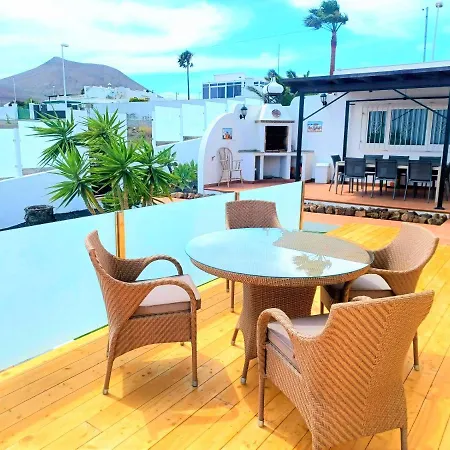 Villa Vista Mar Ii, Sea Views, 600mbit Dsl, 280 Sqm, Whirlpool, Gaming Mm