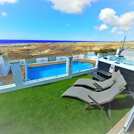 Villa Vista Mar Ii, Sea Views, 600mbit Dsl, 280 Sqm, Whirlpool, Gaming Mm Güime
