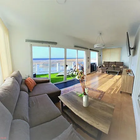 Villa Vista Mar Ii, Sea Views, 600mbit Dsl, 280 Sqm, Whirlpool, Gaming Mm Güime
