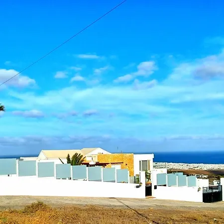 Vista Mar Ii, Sea Views, 600mbit Dsl, 280 Sqm, Whirlpool, Gaming Mm