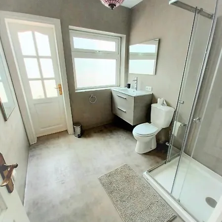 Vista Mar Ii, Sea Views, 600mbit Dsl, 280 Sqm, Whirlpool, Gaming Mm *