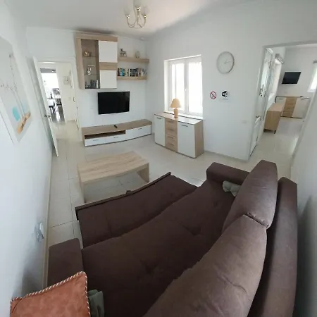 Vista Mar Ii, Sea Views, 600mbit Dsl, 280 Sqm, Whirlpool, Gaming Mm * Güime