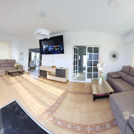 Vista Mar Ii, Sea Views, 600mbit Dsl, 280 Sqm, Whirlpool, Gaming Mm * Güime